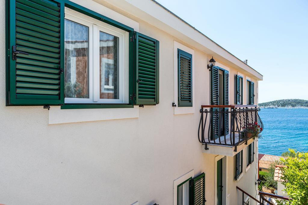 Apartments Oleandar 罗戈兹尼察 客房 照片