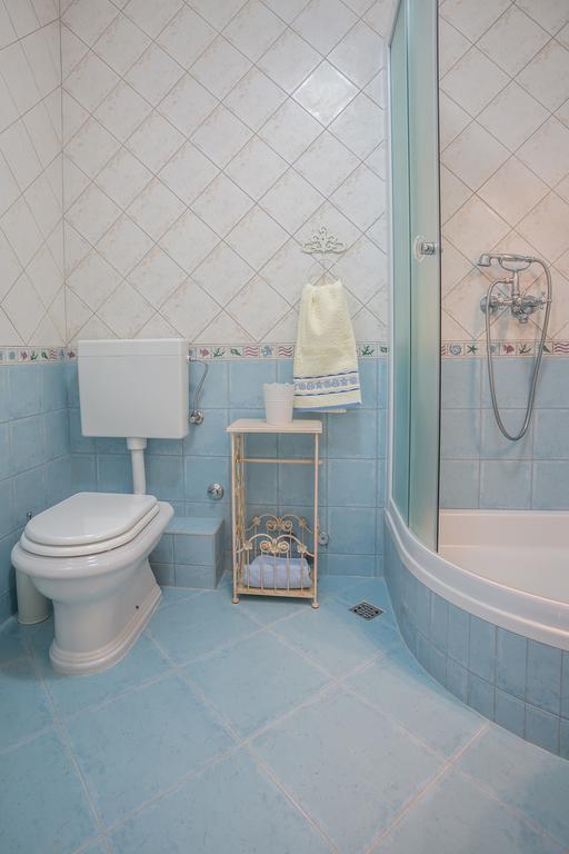 Apartments Oleandar 罗戈兹尼察 客房 照片